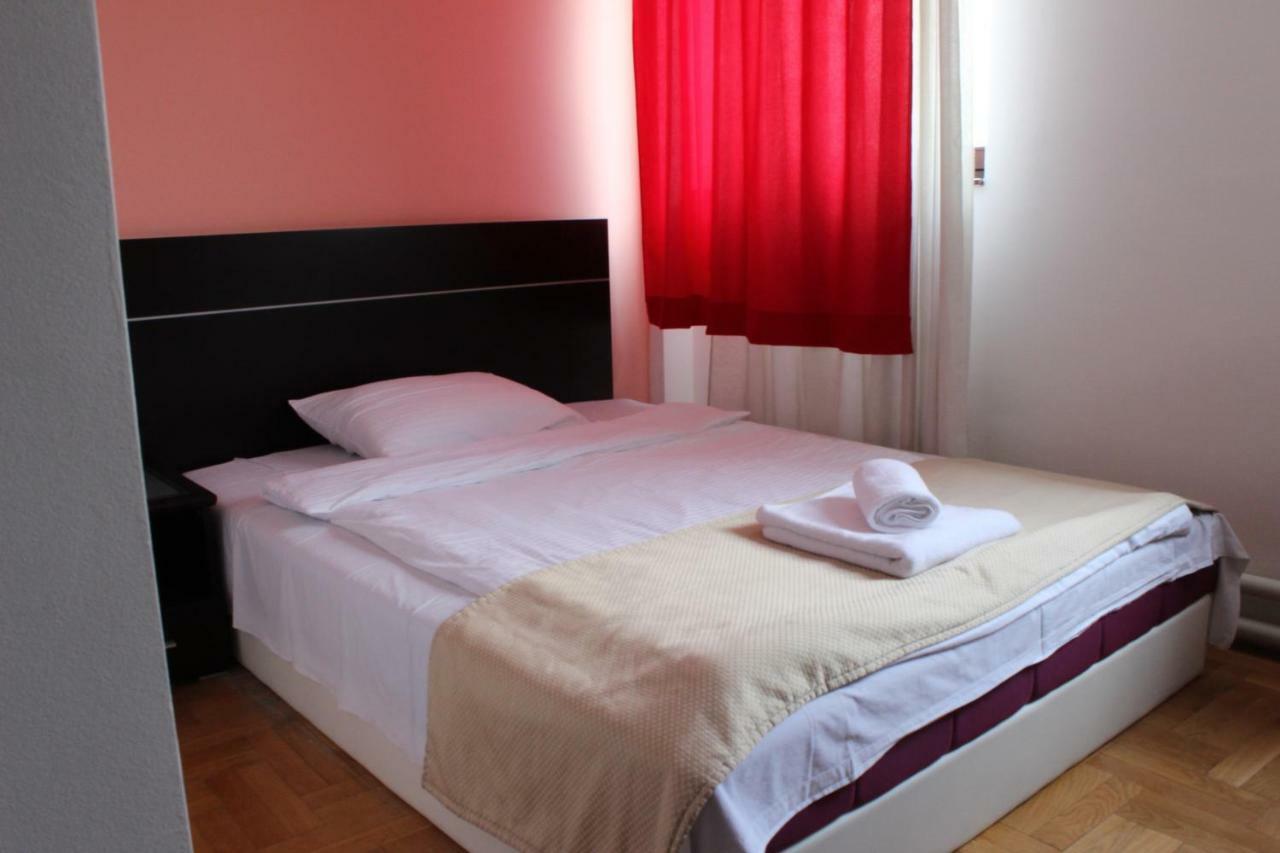 Hotel Beograd - Yu Lukavica Ngoại thất bức ảnh